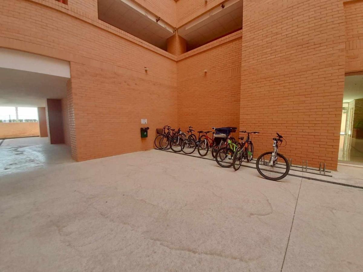 Ayf Frontal Al Mar Con 2 Terrazas Y Wifi Apartman Orpesa Kültér fotó